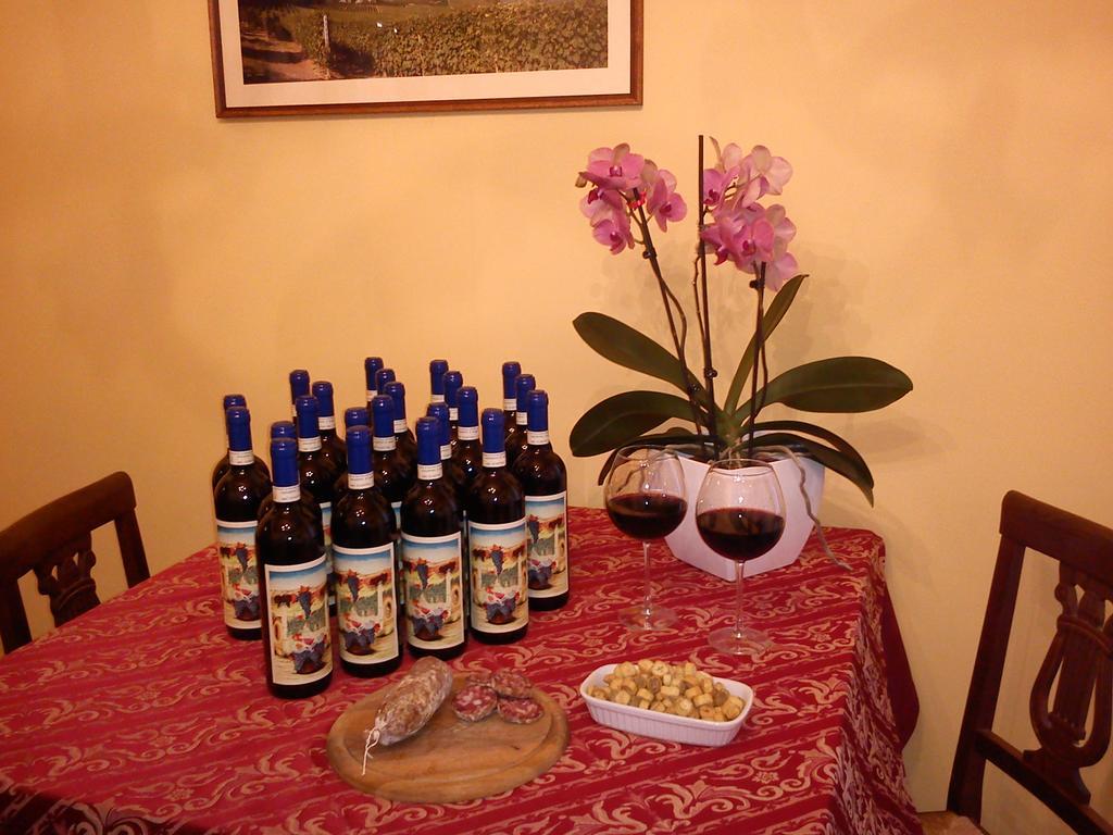 Villa Goccia Di Vino Ла Мора Екстериор снимка
